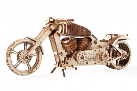 Hračka Ugears 3D dřevěné mechanické puzzle VM-02 Motorka (chopper)