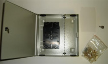 Optický rozvaděč nástěnný pro 24xST/FC spojek včetně kazet  