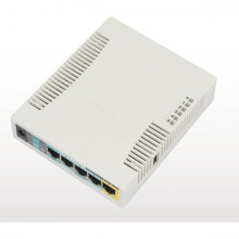 RouterBoard Mikrotik RB951Ui-2HnD 128 MB RAM, 600 MHz, 5x LAN, 1x 2,4 GHz, 802.11n, L4  