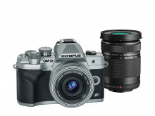 Digitální fotoaparát Olympus E-M10 Mark IV 1442 EZ + 40-150mm II R Pancake double zoom kit silver/si 