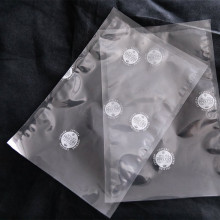 Vakuovací sáček VARNÝ HLADKÝ 200×300/90 mic 